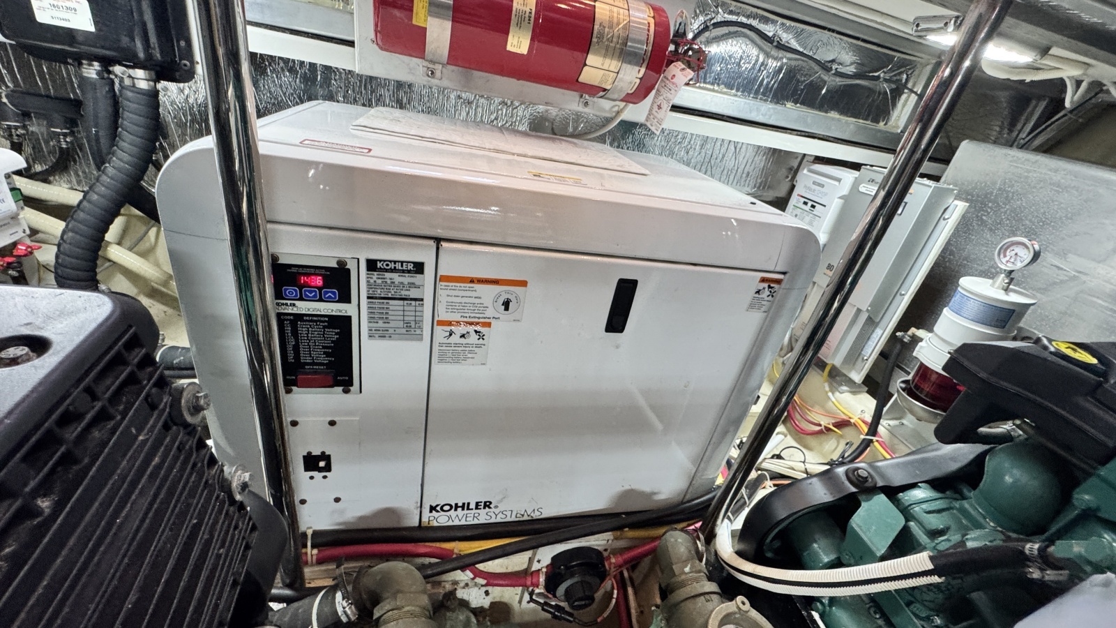 2007 Carver 47 Motor Yacht Engine Room