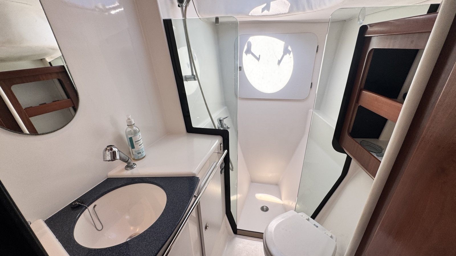 Owner's Ensuite Head