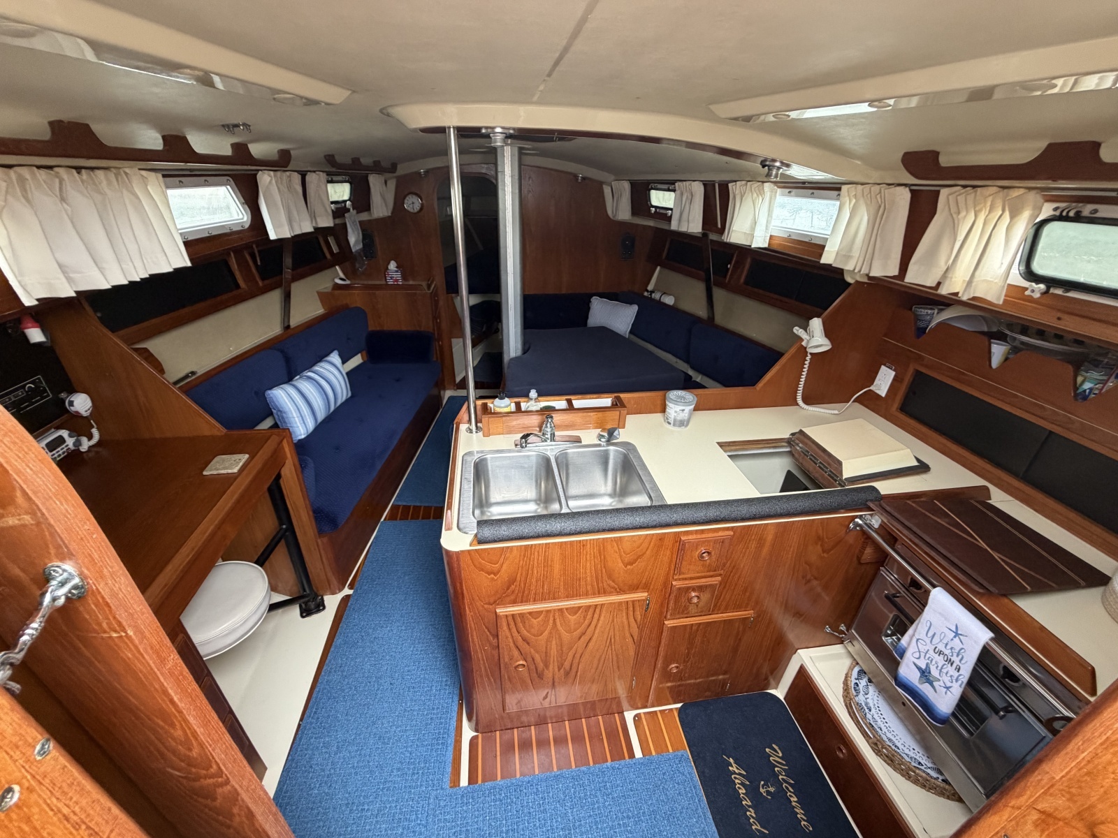 36ft Pearson Yacht For Sale