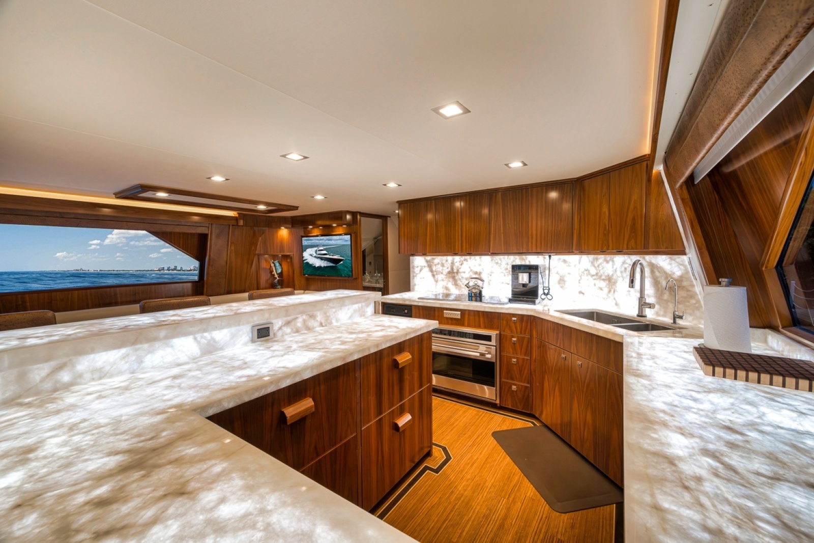 SIR REEL 92ft Viking Yacht For Sale