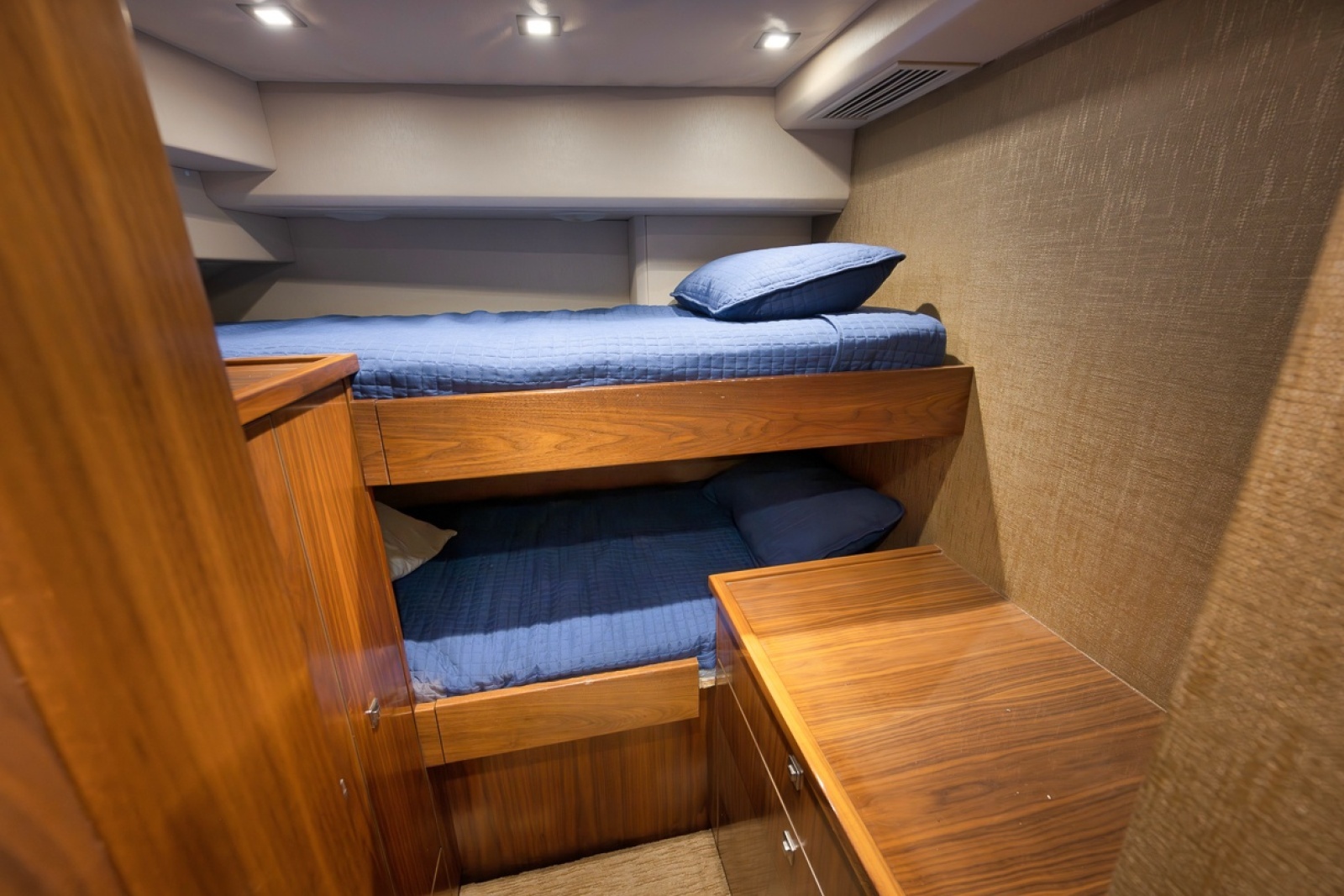 SIR REEL 92ft Viking Yacht For Sale