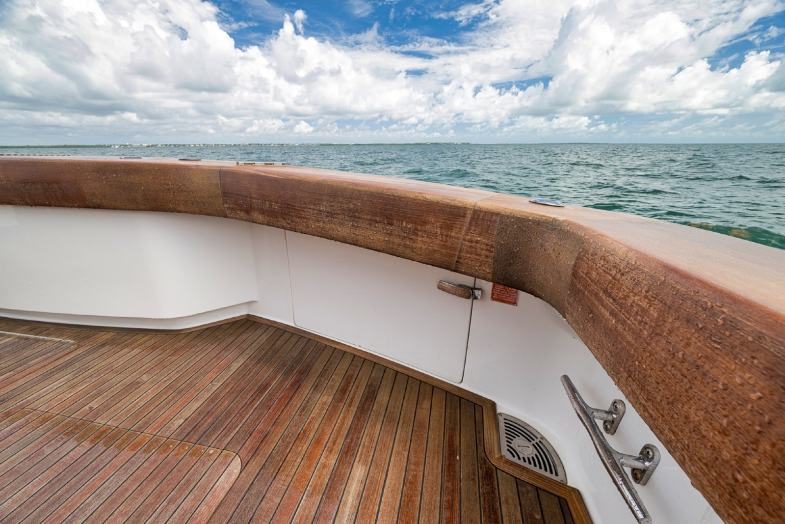 SIR REEL 92ft Viking Yacht For Sale
