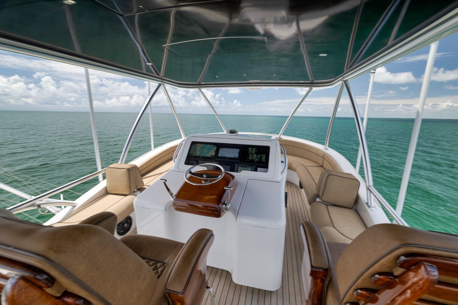 SIR REEL 92ft Viking Yacht For Sale