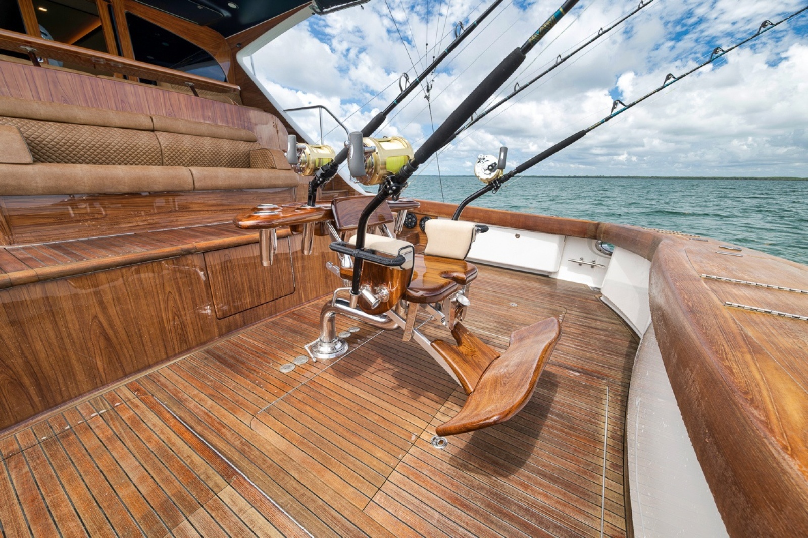SIR REEL 92ft Viking Yacht For Sale