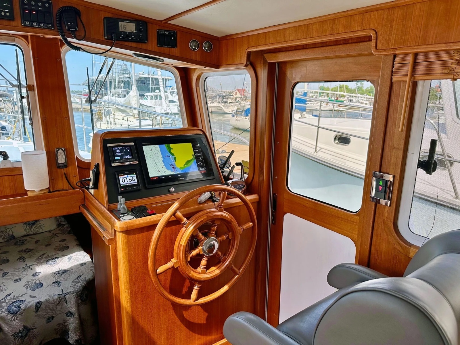 Bliss 38ft Helmsman Trawlers Yacht For Sale