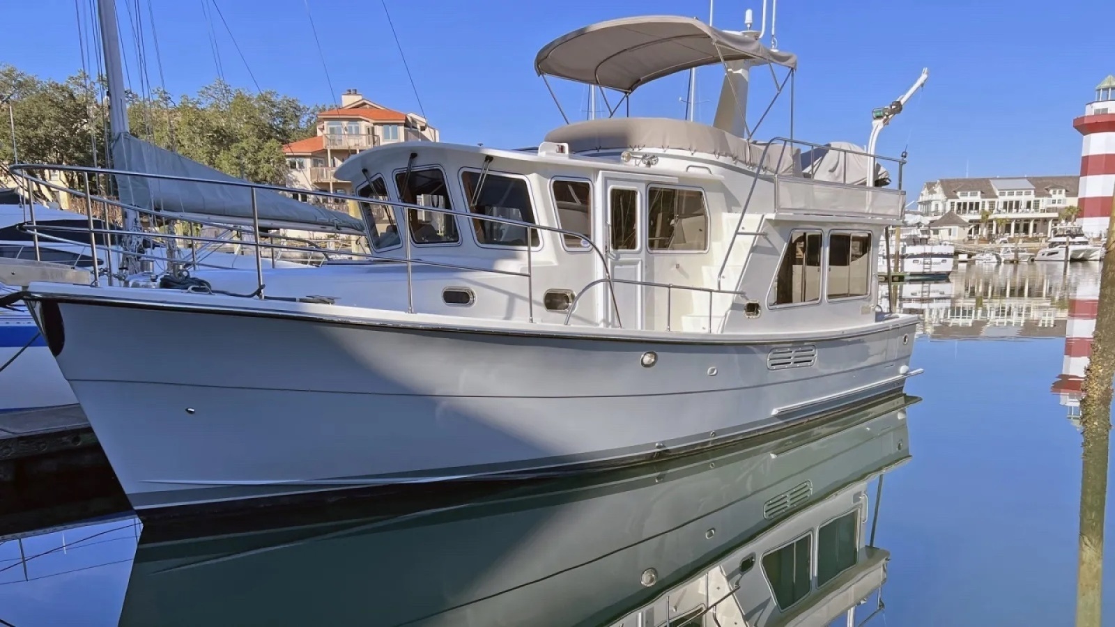 Bliss 38ft Helmsman Trawlers Yacht For Sale