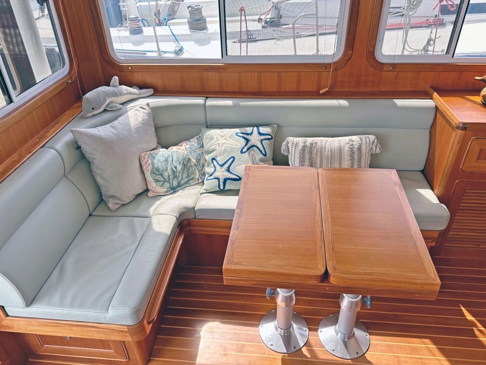 Bliss 38ft Helmsman Trawlers Yacht For Sale