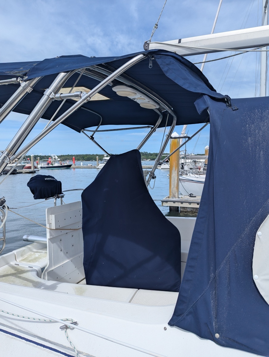 Retreat 33ft Hunter Yacht For Sale