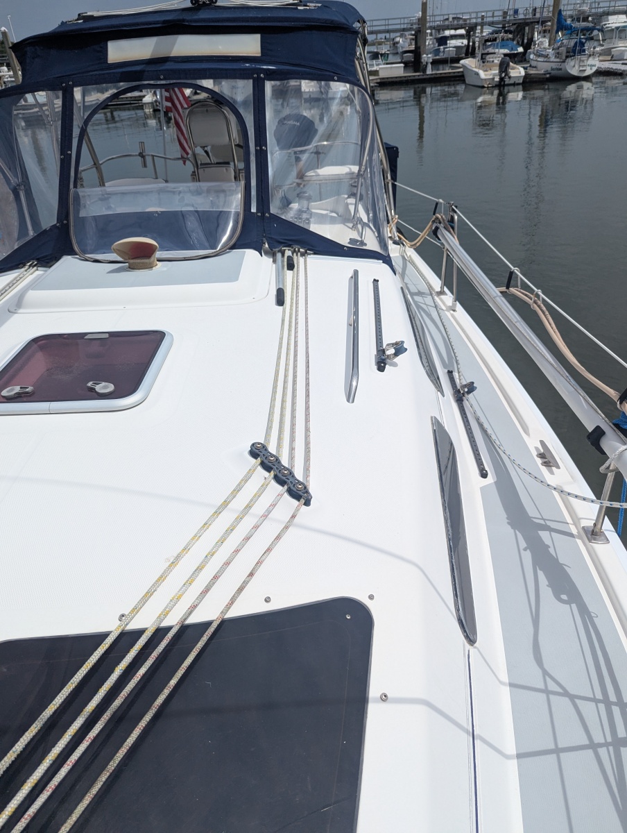 2006 Hunter 33