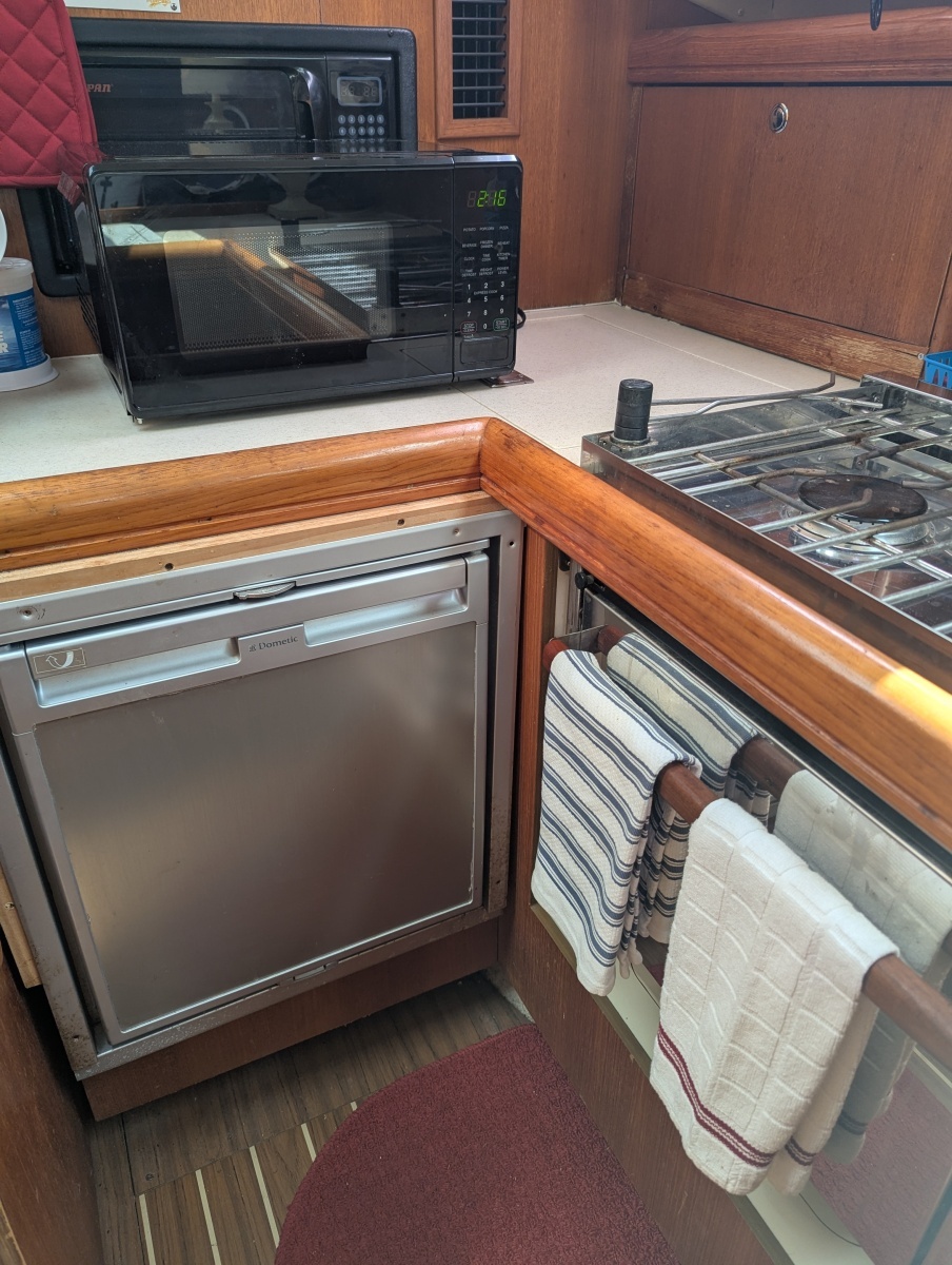 Retreat 33ft Hunter Yacht For Sale