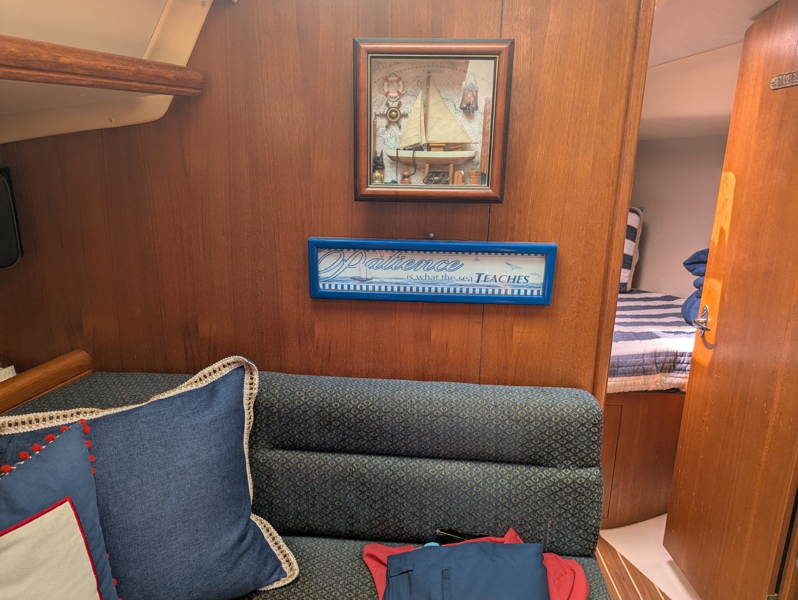 Retreat 33ft Hunter Yacht For Sale