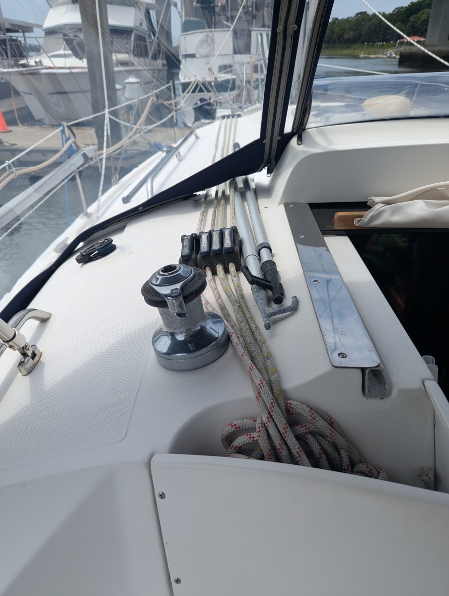 Retreat 33ft Hunter Yacht For Sale