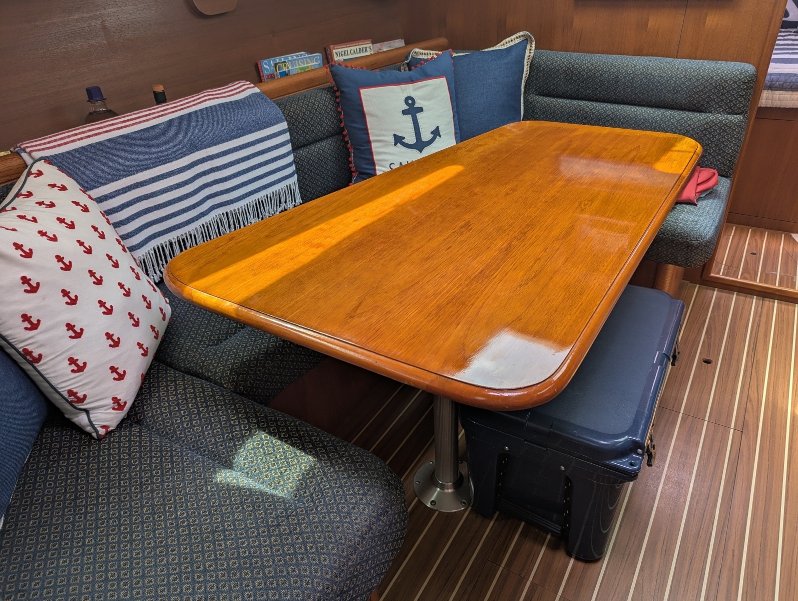 Retreat 33ft Hunter Yacht For Sale