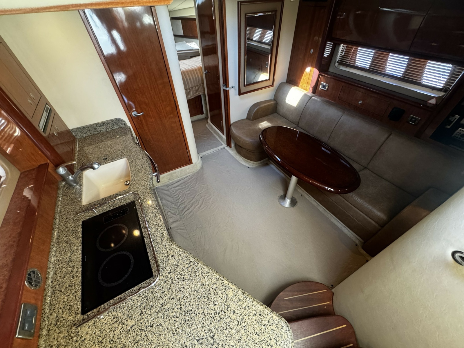 2006 Sea Ray 40 Sundancer