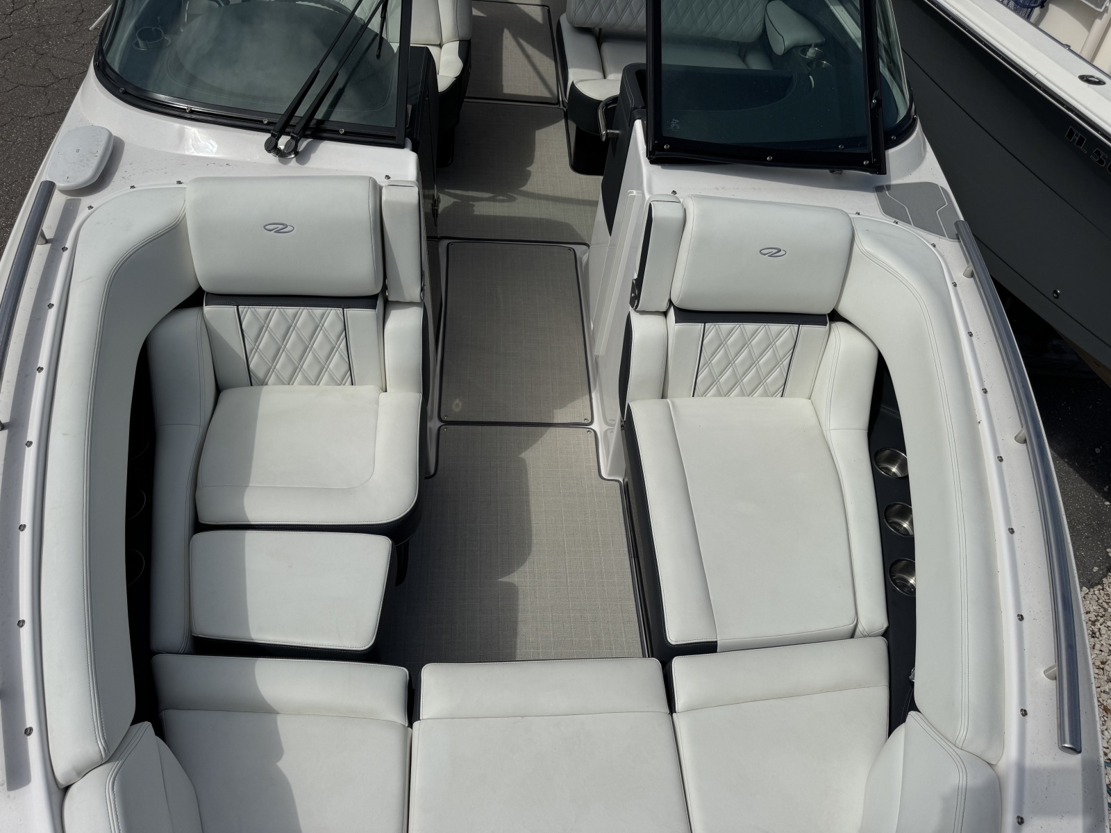 2021 Regal 290 OBX