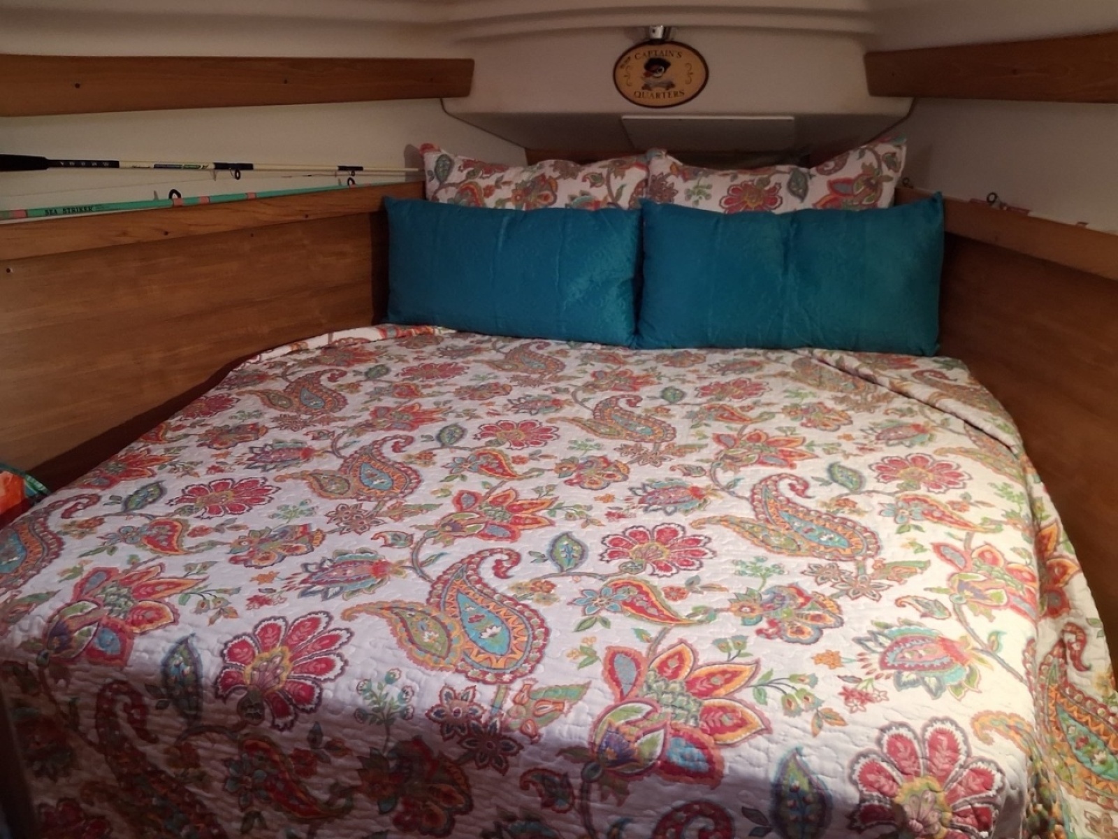 2005 Catalina 350