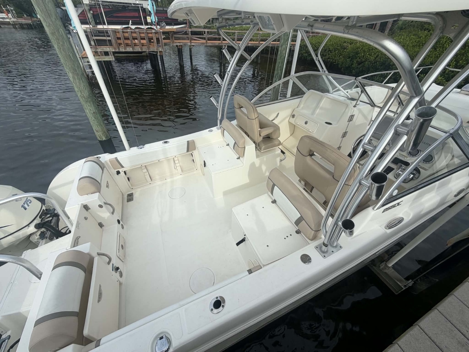 2015 World Cat 255 DC
