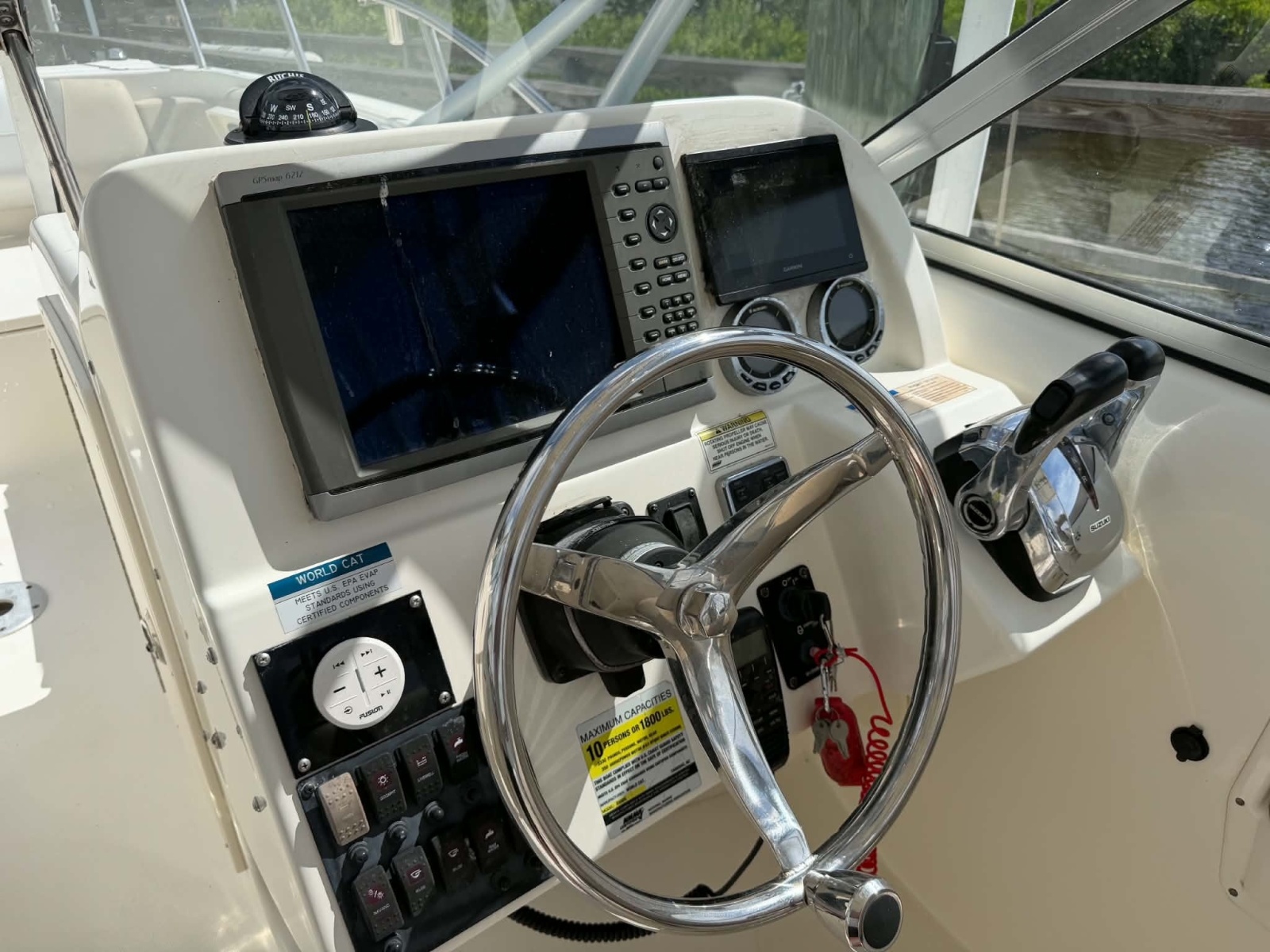 2015 World Cat 255 DC