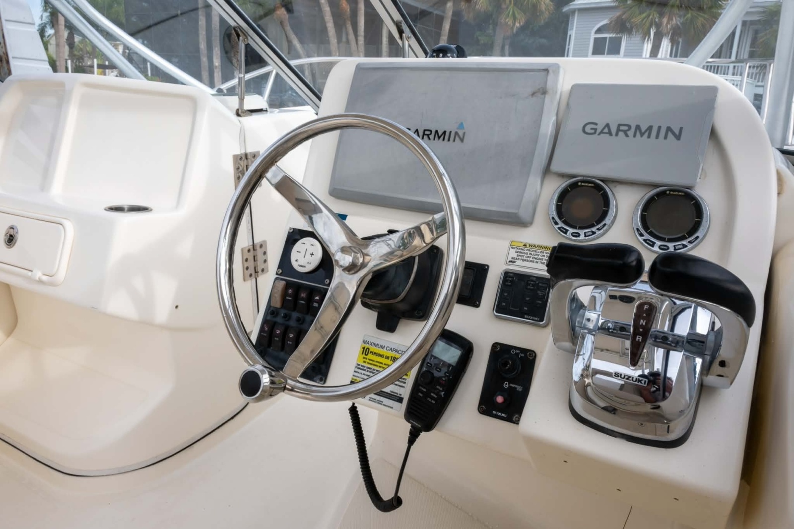 2015 World Cat 255 DC