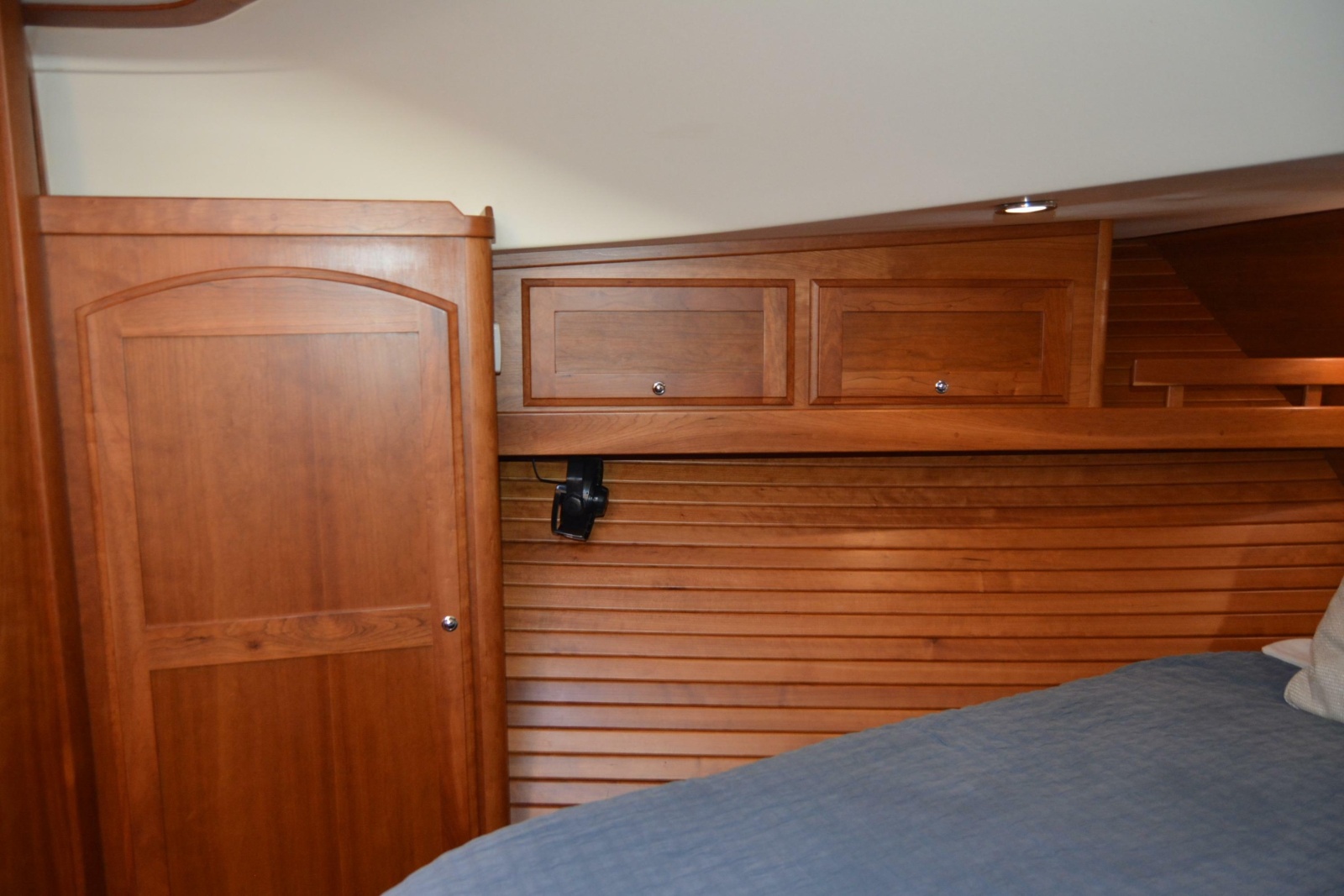 2012 Sabre 48 Salon Express