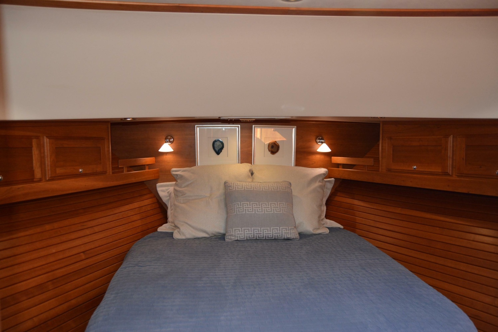 2012 Sabre 48 Salon Express