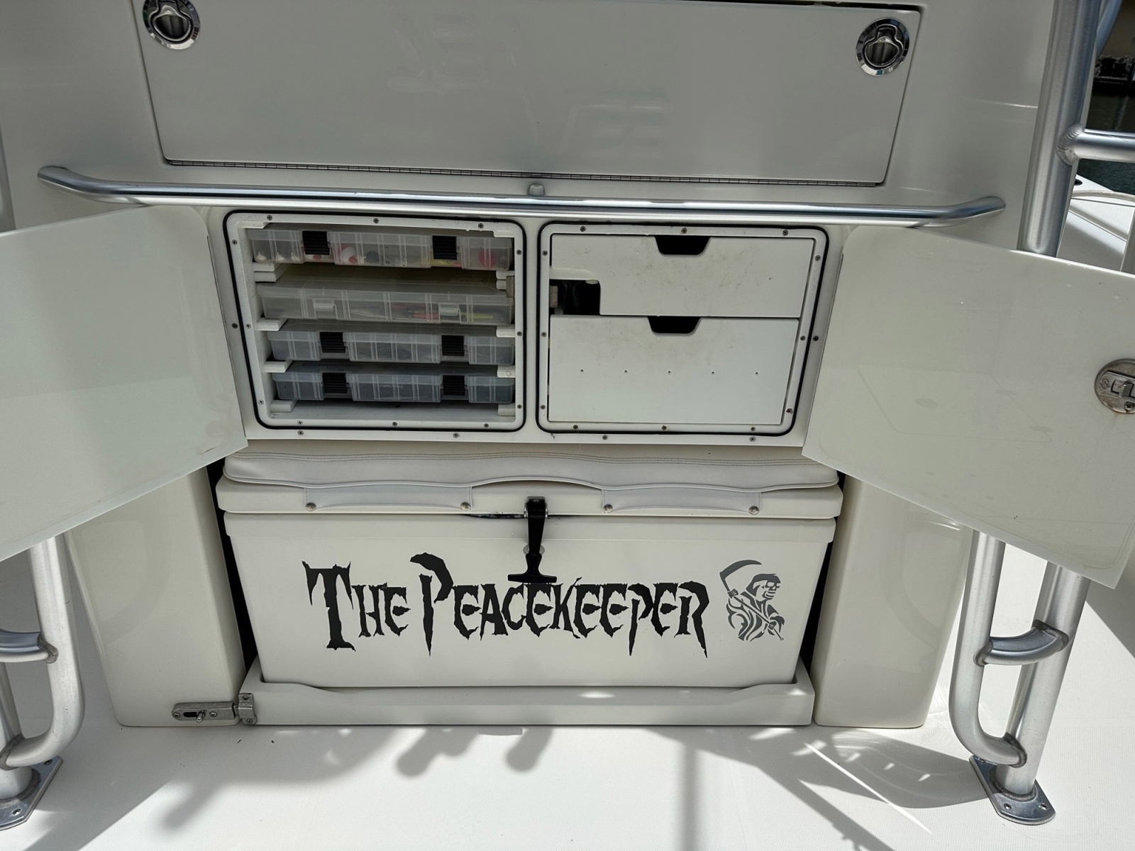 The Peacekeeper Yacht Photos Pics 