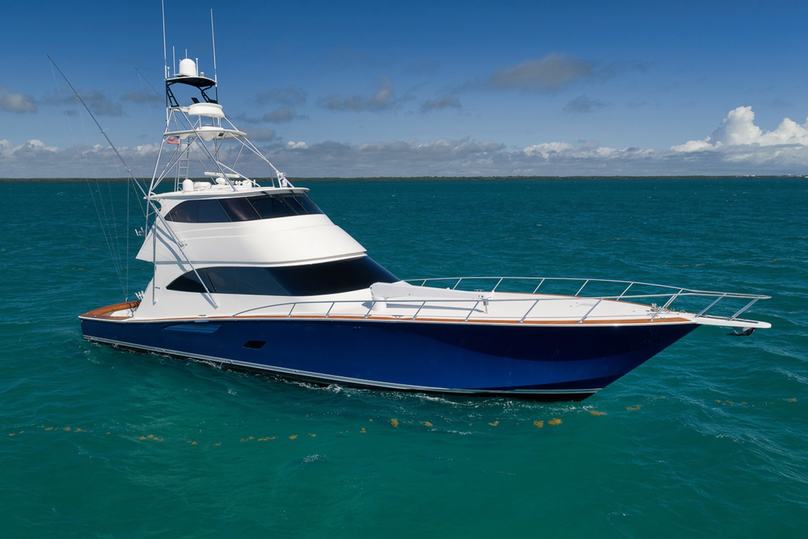 2015 Viking 76 Enclosed Bridge
