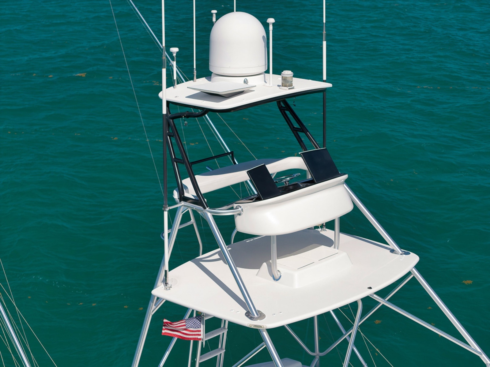 2015 Viking 76 Enclosed Bridge