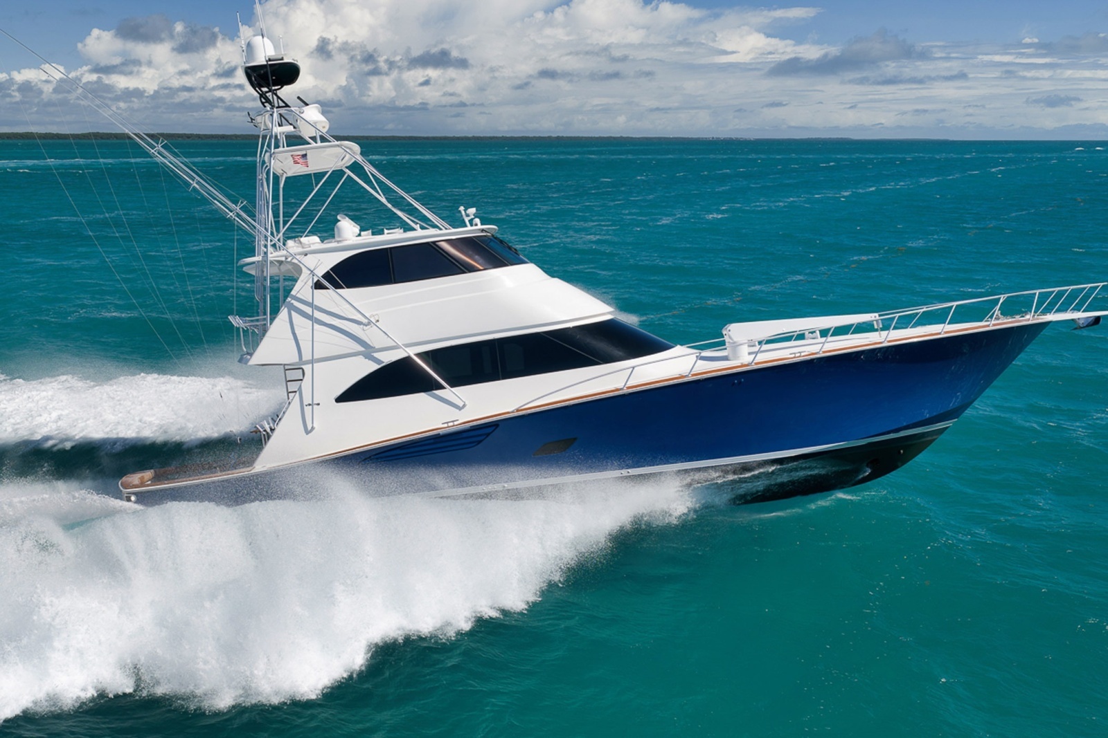 2015 Viking 76 Enclosed Bridge
