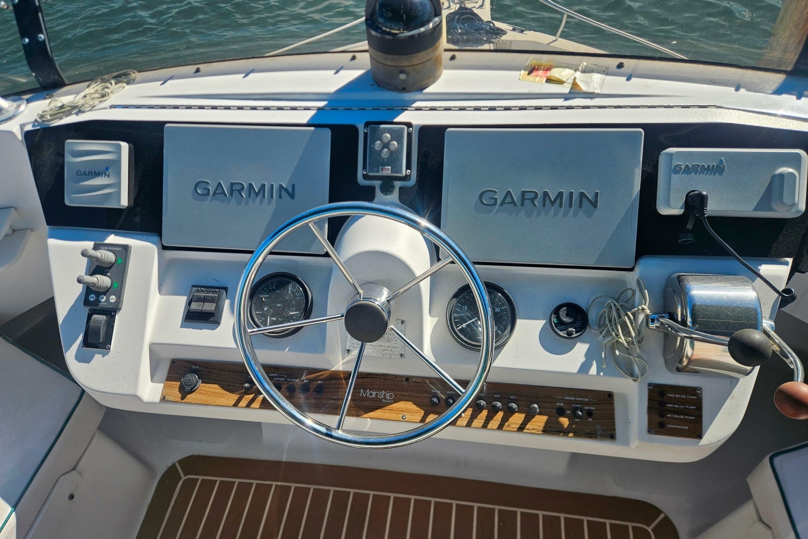 2000 Mainship 39 Trawler
