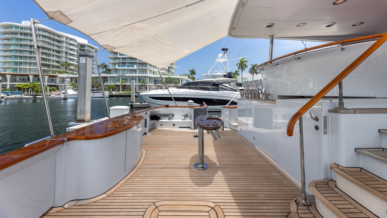 1998 Trinity Yachts 