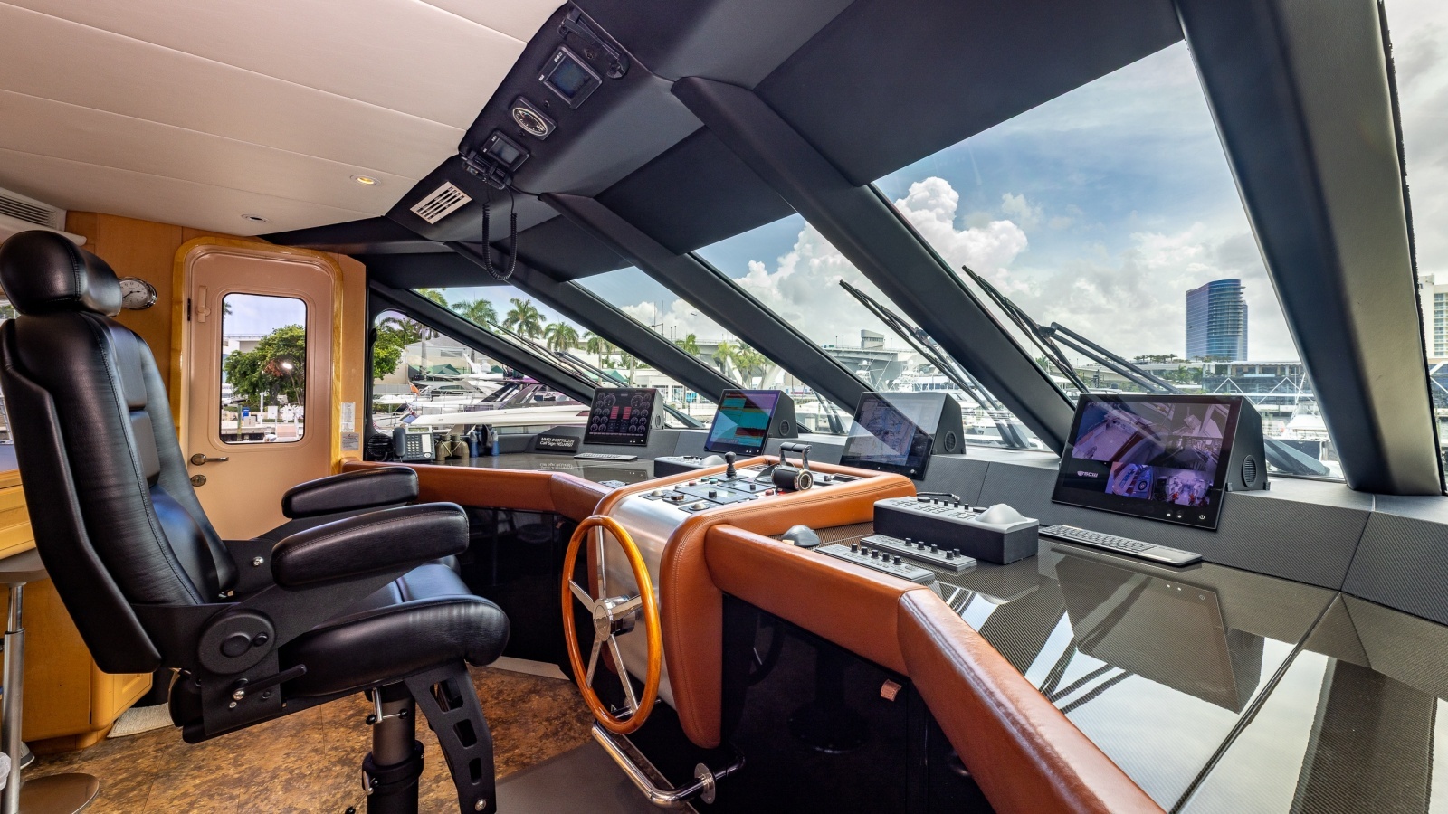 1998 Trinity Yachts 