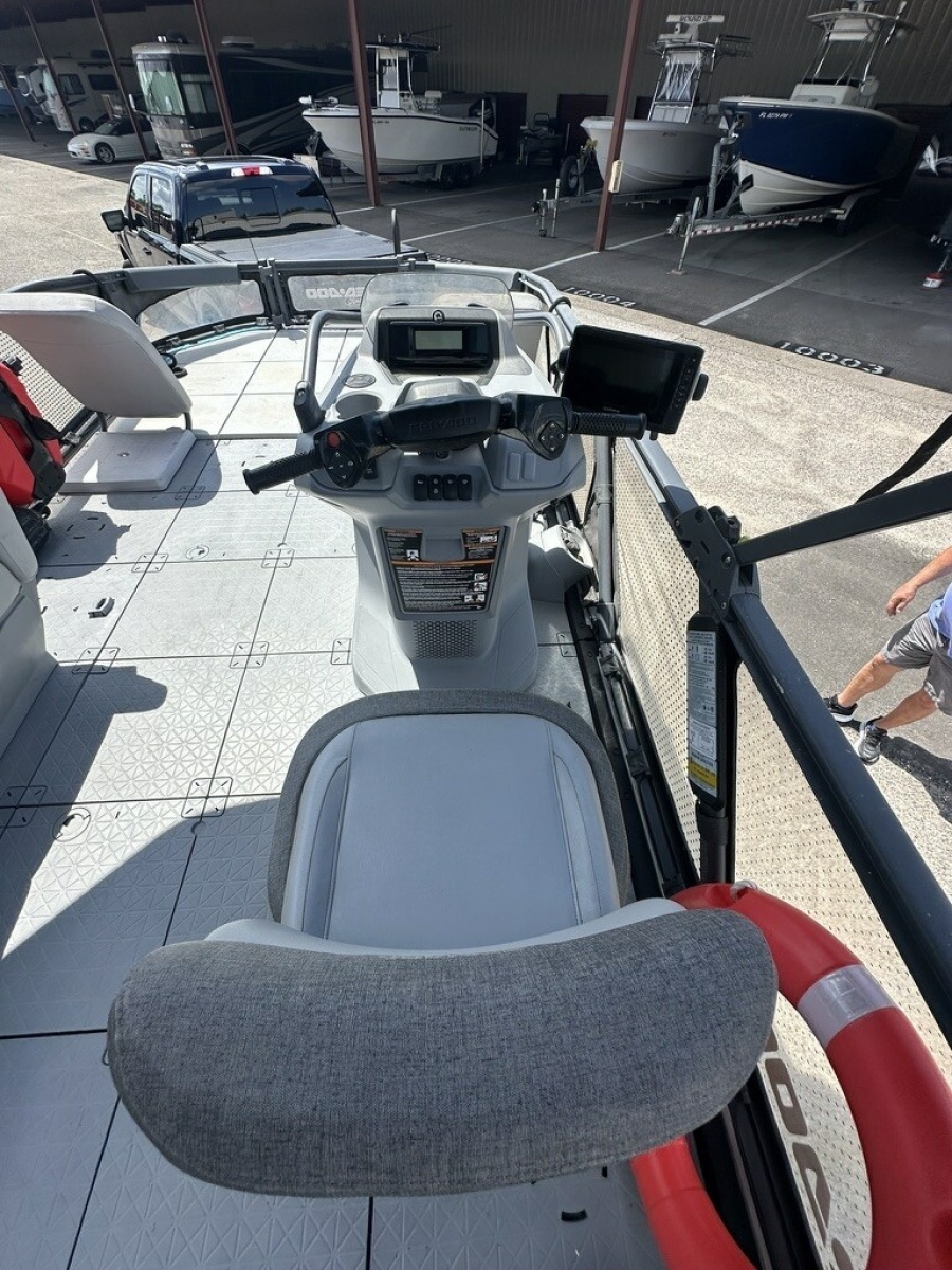 2023 Sea-Doo 21 Switch Sport