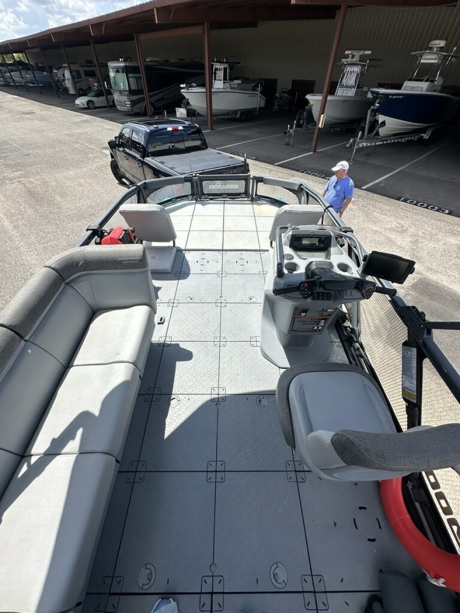 2023 Sea-Doo 21 Switch Sport
