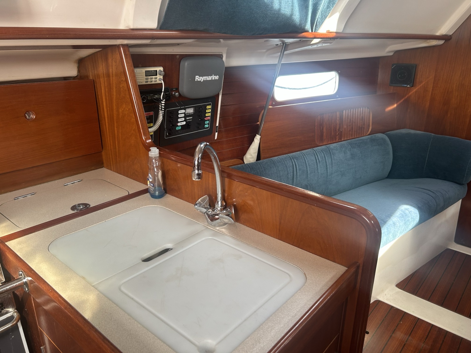 1996 Beneteau Oceanis 321