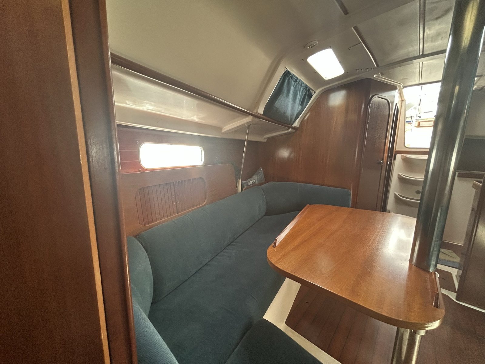 1996 Beneteau Oceanis 321