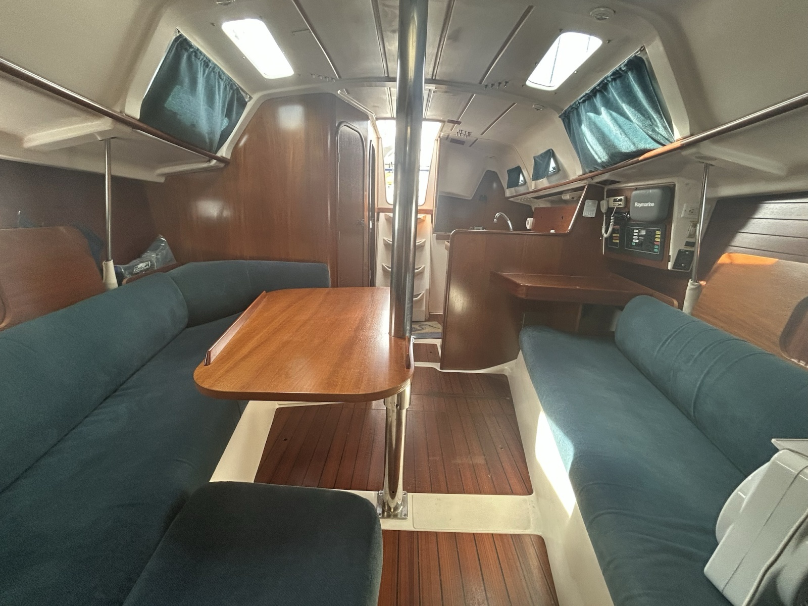 1996 Beneteau Oceanis 321