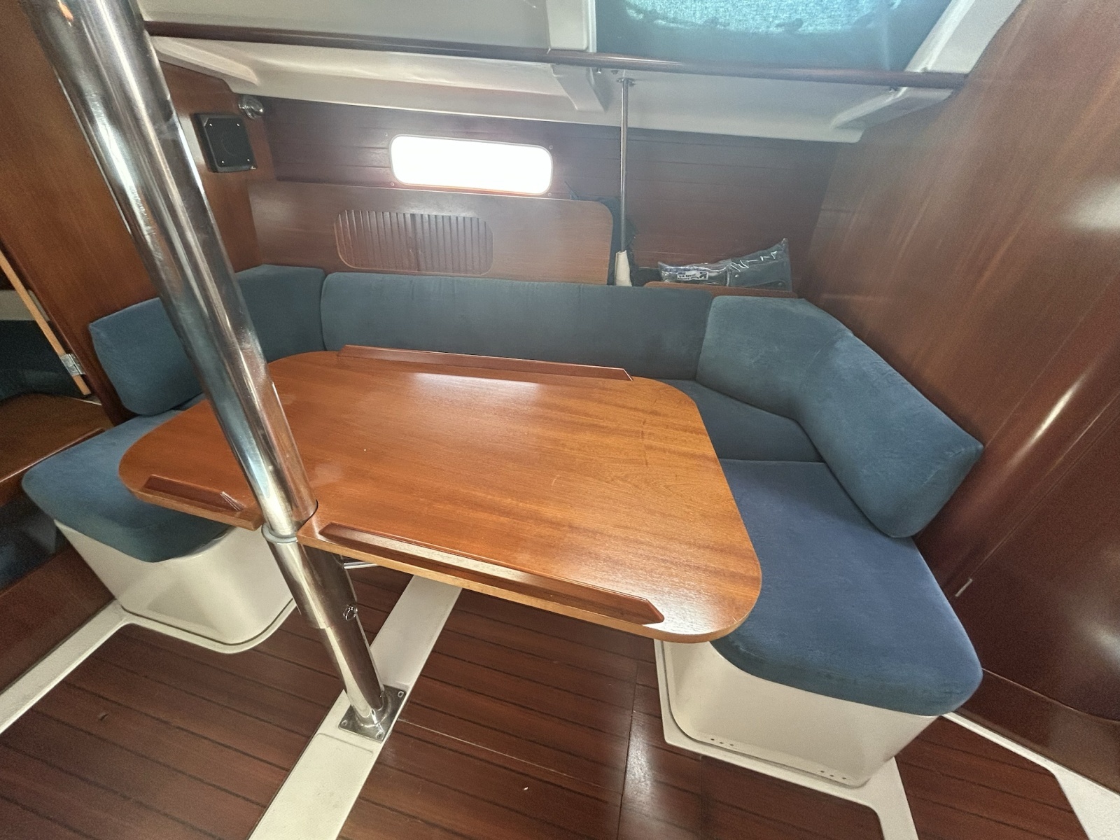 1996 Beneteau Oceanis 321