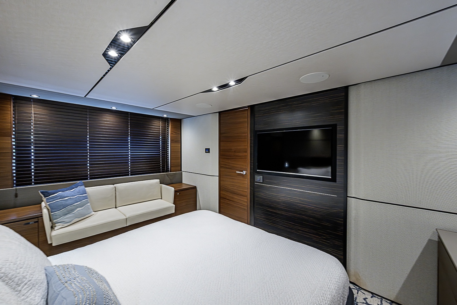 2017 Princess S65