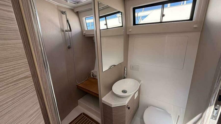 2024 Greenline 48 Fly Hybrid