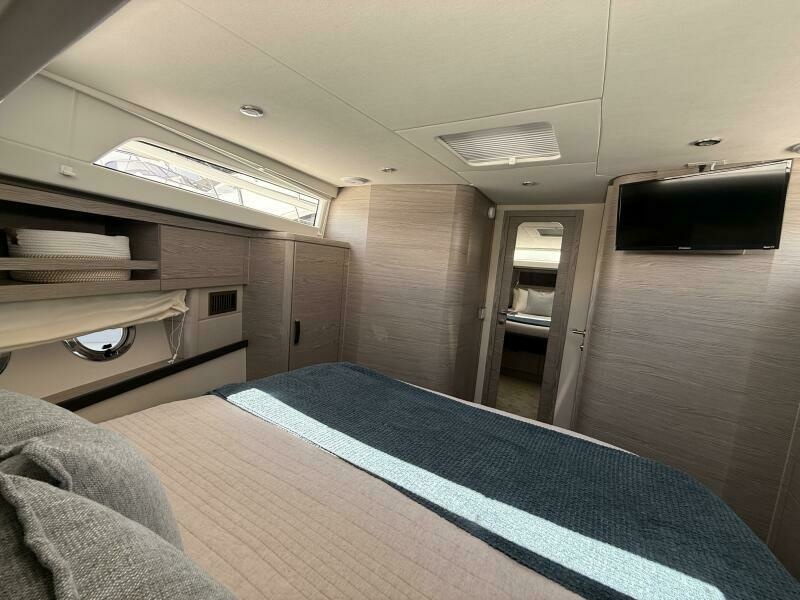 2024 Greenline 48 Fly Hybrid