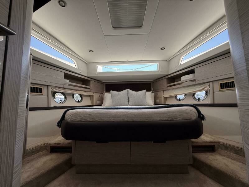 2024 Greenline 48 Fly Hybrid