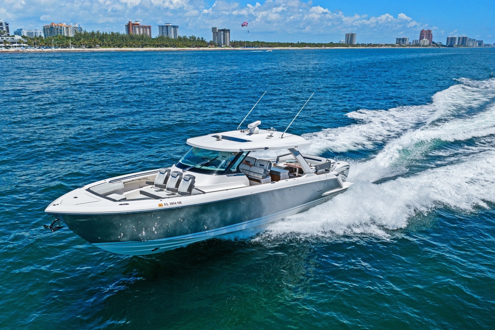 2020 Tiara Yachts 