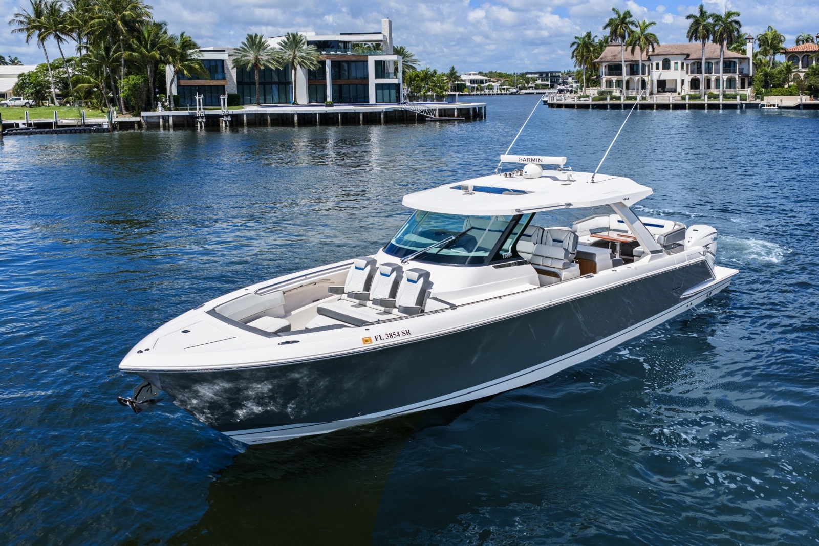 2020 Tiara Yachts 