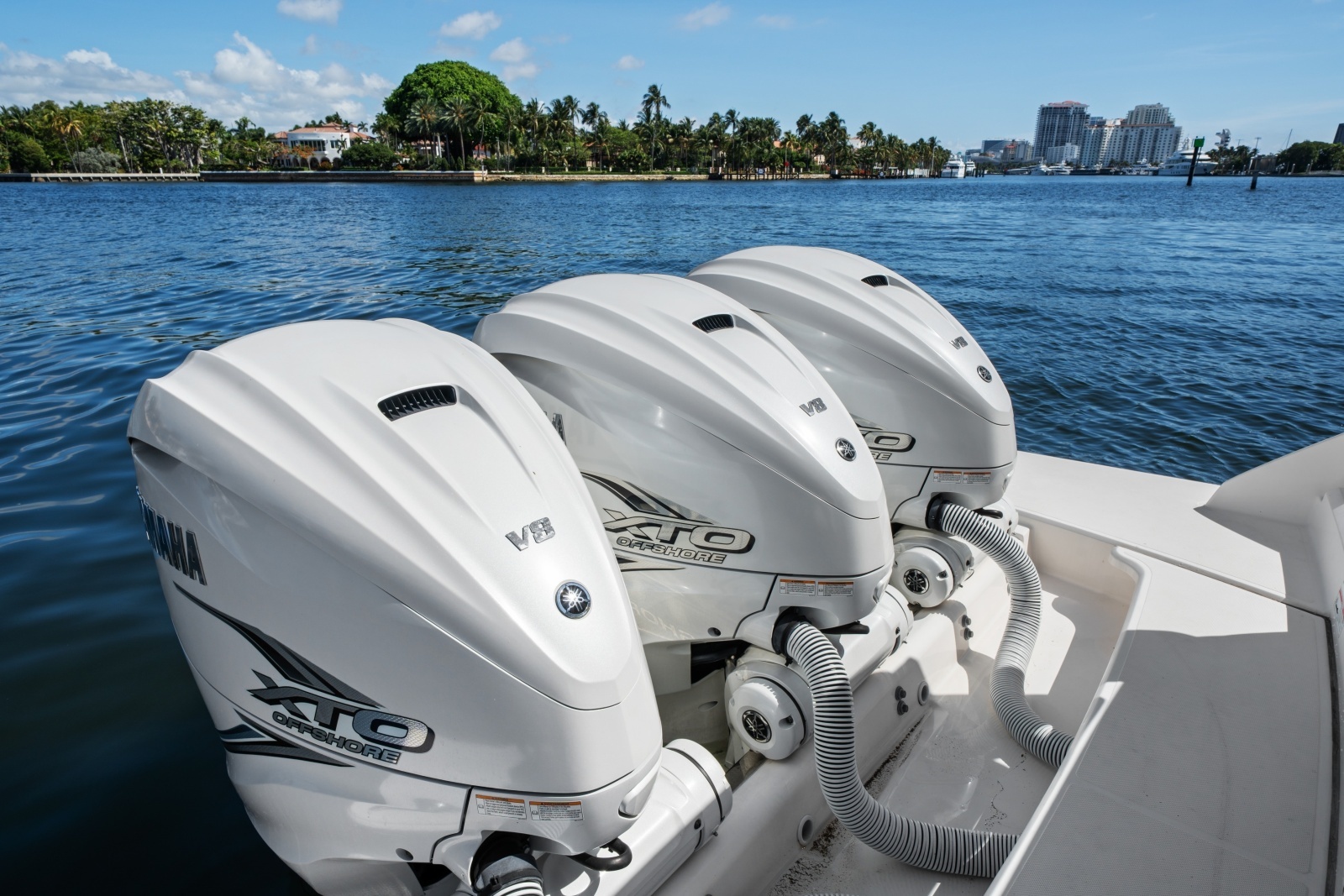 2020 Tiara Yachts 