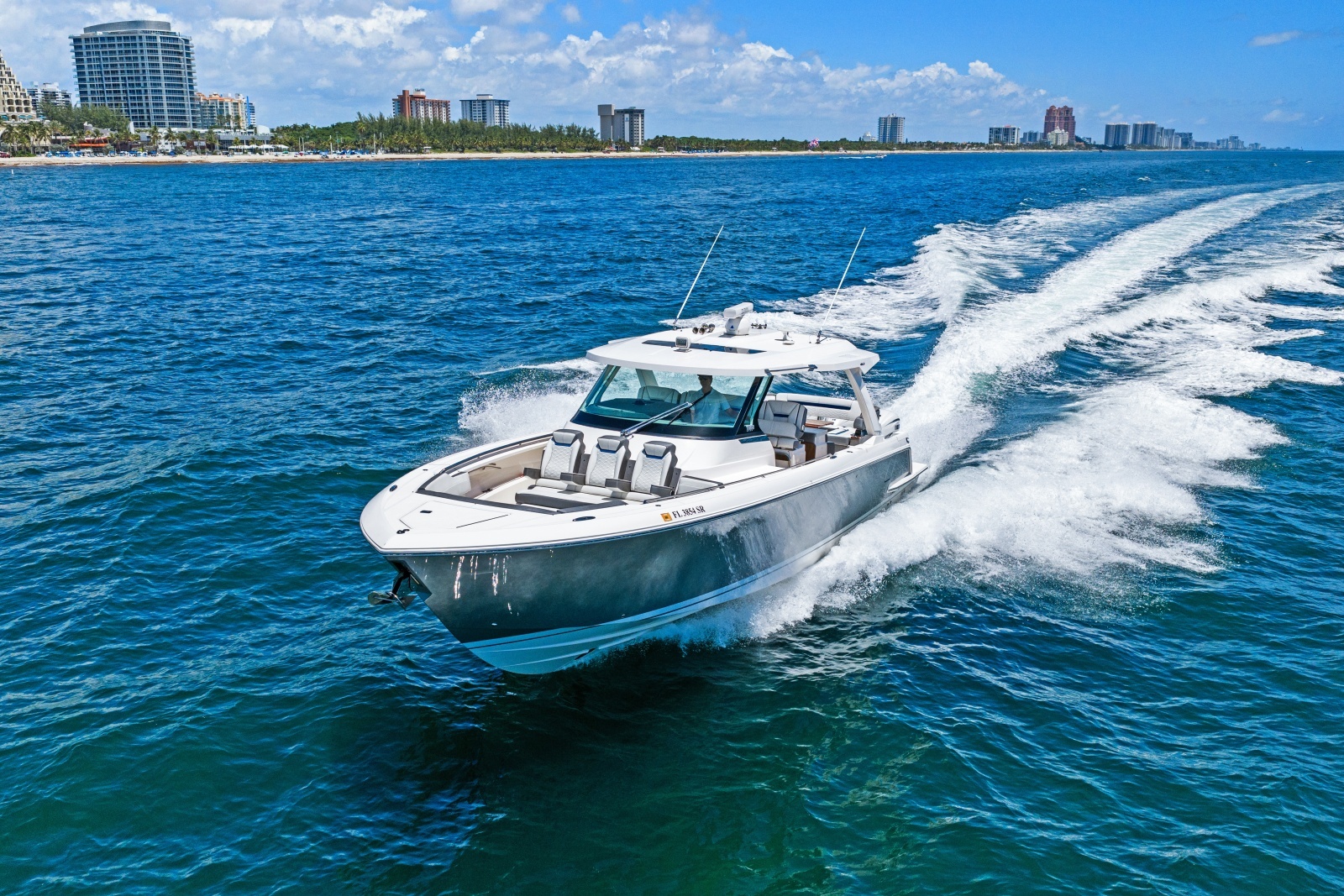 2020 Tiara Yachts 