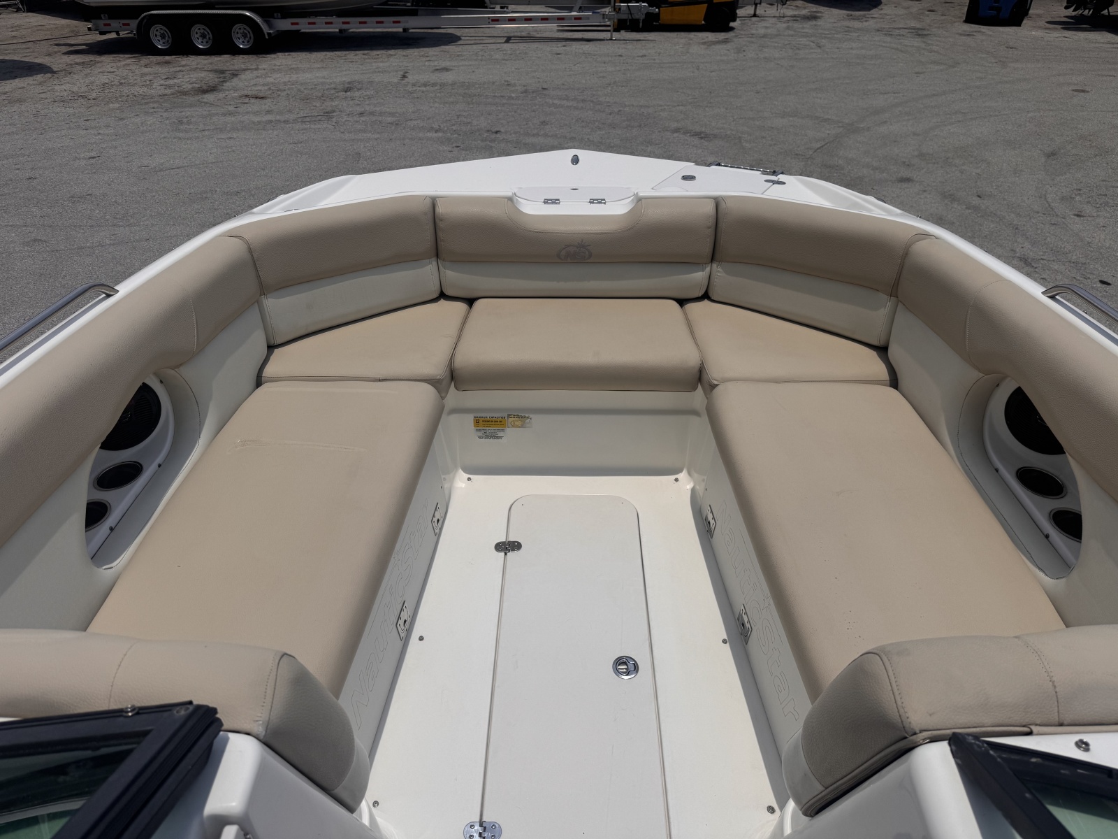 2018 NauticStar 243 DC