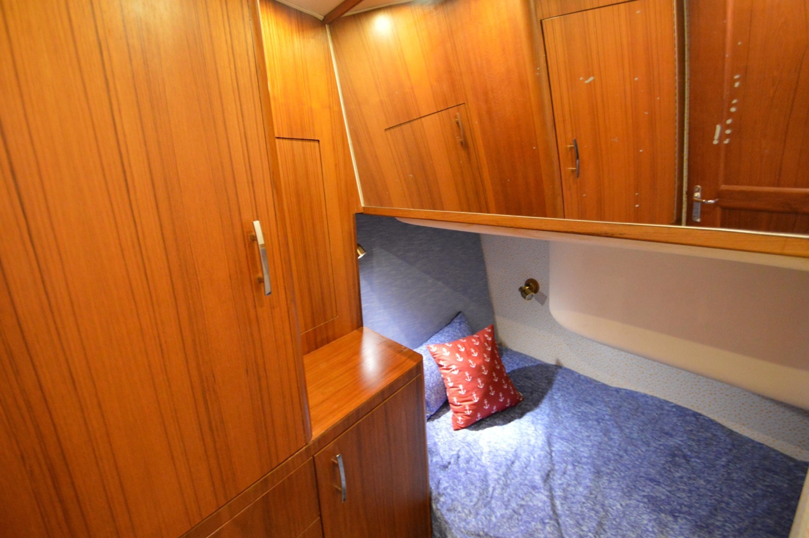 1995 Ocean Cockpit Motor Yacht