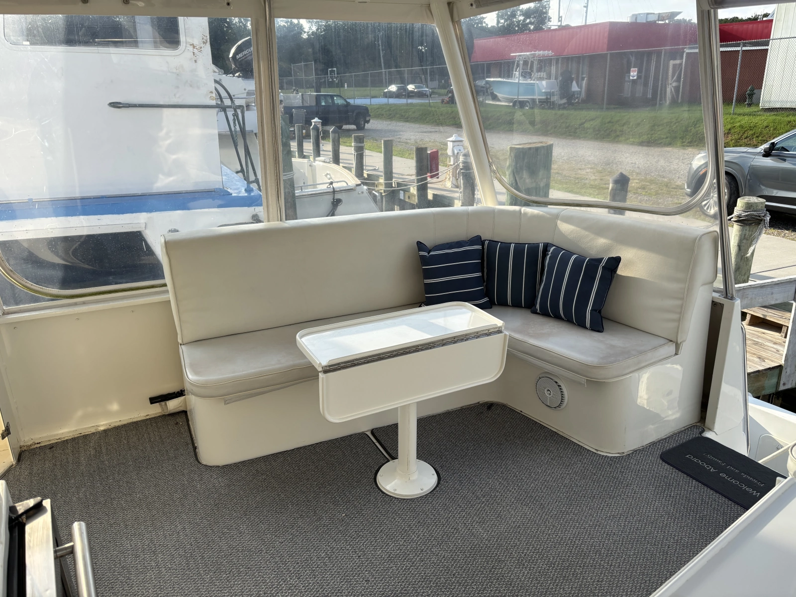 1995 Ocean Cockpit Motor Yacht