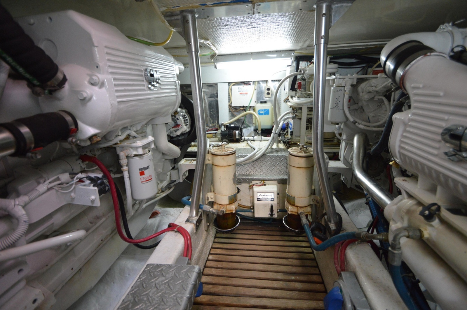 1995 Ocean Cockpit Motor Yacht
